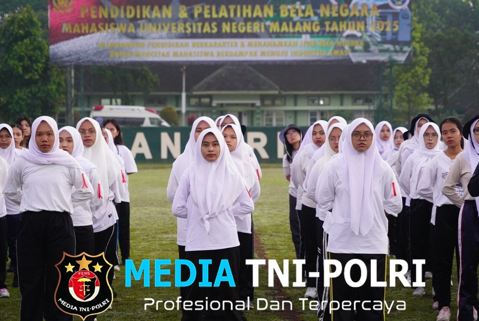 Mahasiswa UM Bela Negara Awali Hari dengan Senam Pagi