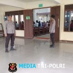 Samapta Polsek Menyuke Lakukan Pengamanan Misa Hari Minggu Biasa