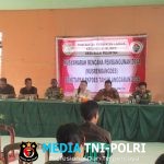 Bhabinkamtibmas Mengajak Aktifkan Kembali Poskamling Pada Saat Musyawarah Rencana Pembangunan Desa Tahun Anggaran 2026 di Desa Balai Peluntan