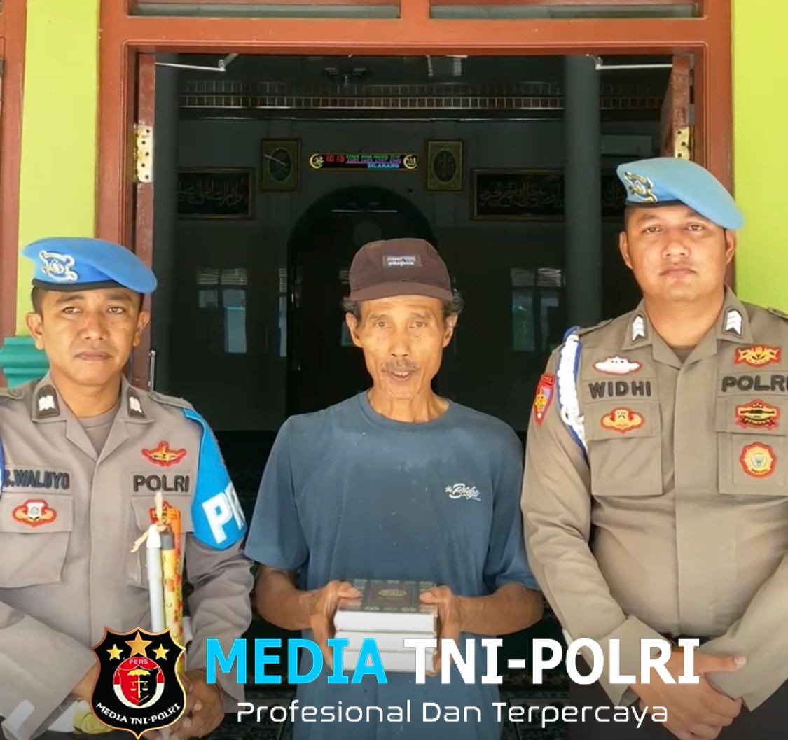 Polres Lampung Tengah Gelar Bakti Sosial Sipropam Salurkan Bantuan ke Masjid Al Ikhlas Bandar Jaya