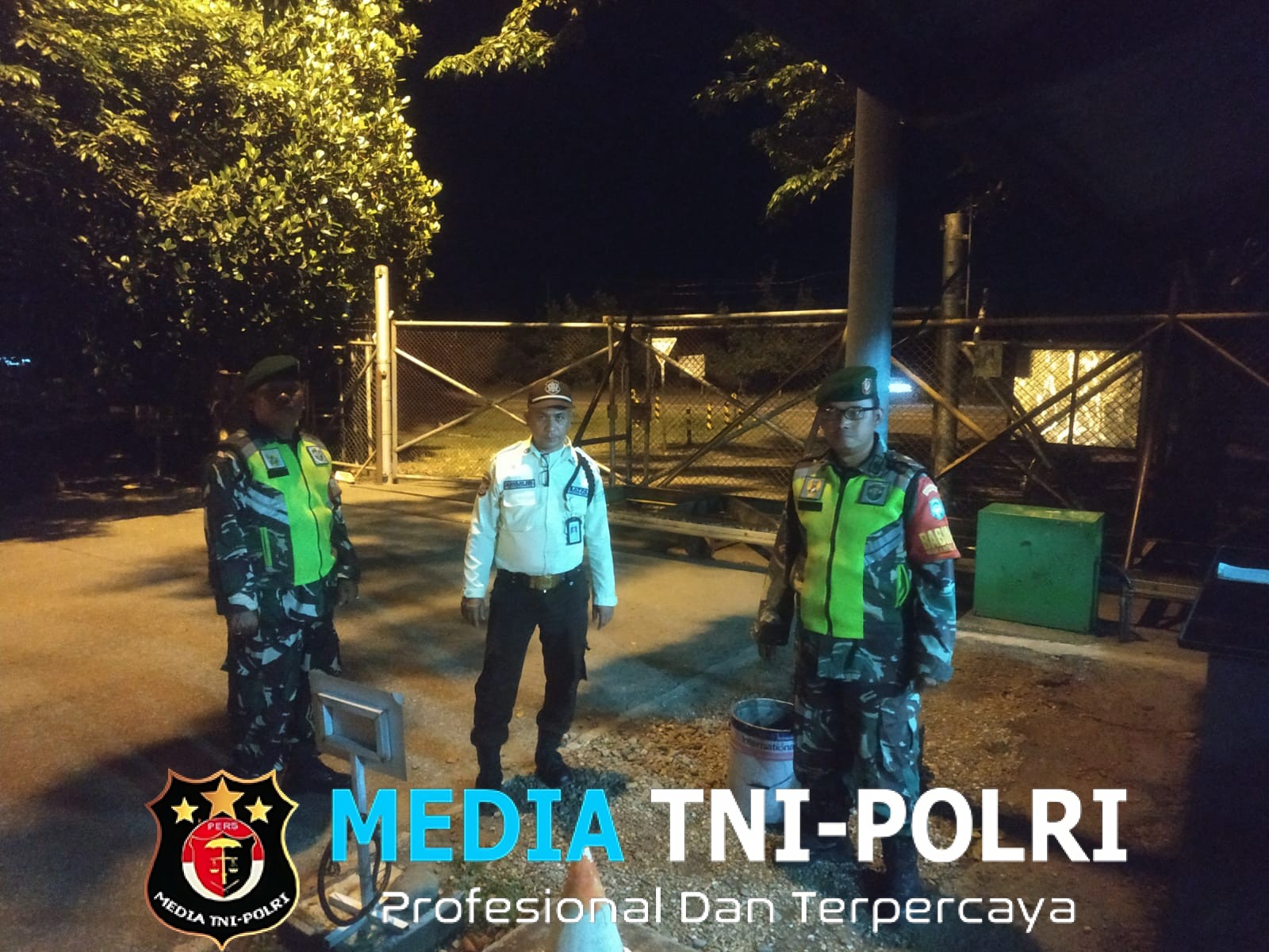 Patroli Malam Babinsa Koramil 15/Matangkuli Ciptakan Rasa Aman di Masyarakat