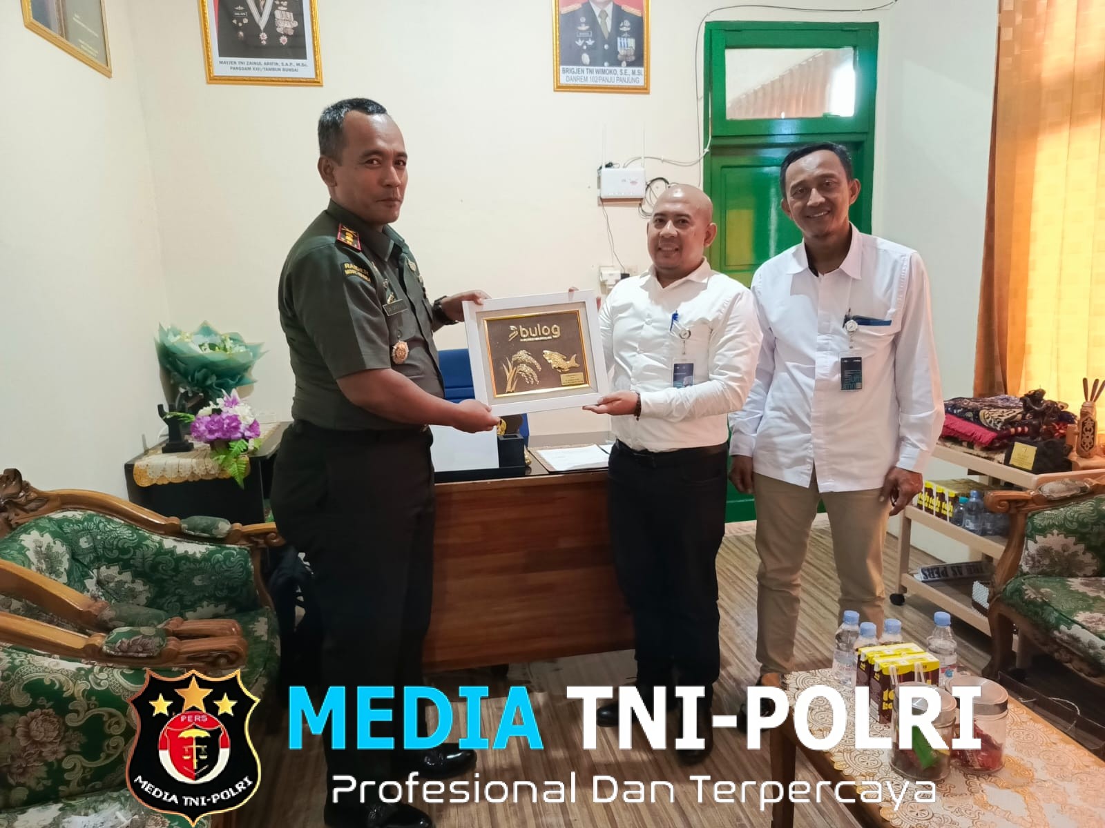 Komandan Kodim 1015/Sampit Laksanakan Audensi dengan Kepala Bulog Cabang Sampit