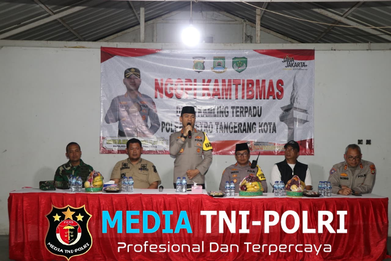 Ngopi Kamtibmas, Kapolres Metro Tangerang Kota Dekatkan Polisi dengan Warga Neglasari