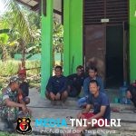 Pererat Silaturahmi, Babinsa Koramil 420-07/Sei Manau Laksanakan Komsos di Desa Guguk