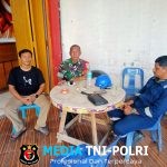 Babinsa Jalin Silaturahmi dengan Warga Bahas Kamtibmas di Warung Kopi