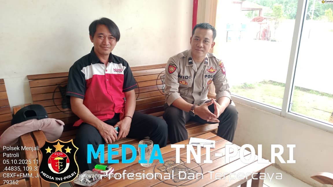 Personil Polsek Menjalin Sambangi Petugas SPBU Kecamatan Menjalin