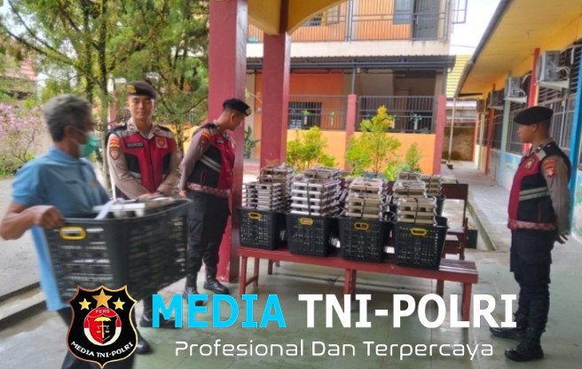 Ditsamapta Polda Kalteng Kawal Distribusi MBG