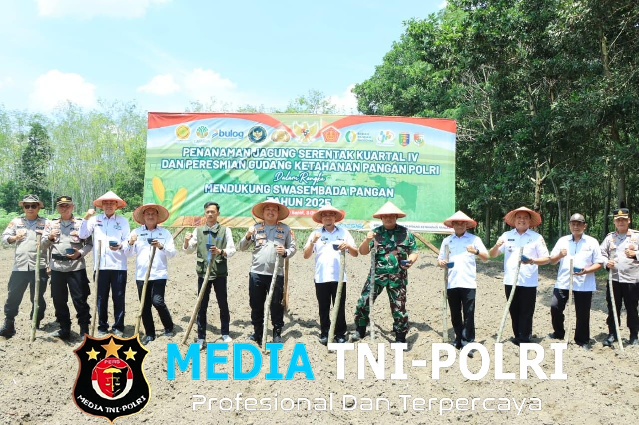 Polres Tulang Bawang Barat Dukung Program Swasembada Pangan Nasional melalui Penanaman Jagung Serentak Kuartal IV