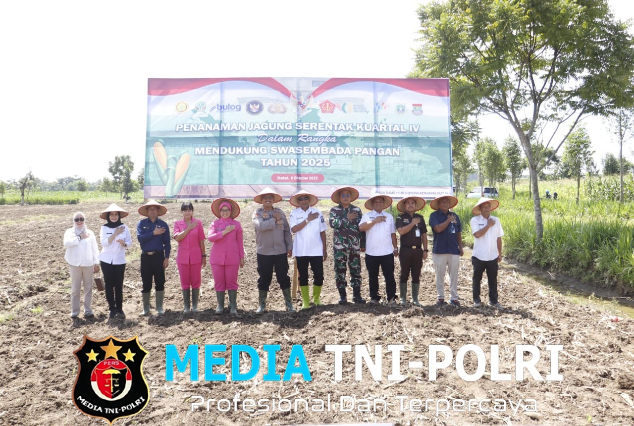 Kapolres Langkat laksanakan Penanaman Jagung Kuartal IV di lahan Pertanian Binaan Polres Langkat