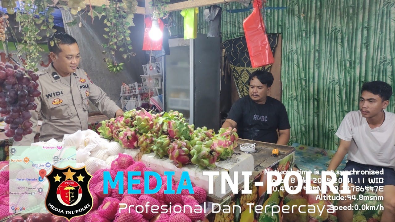 Patroli Dialogis Personil Polsek Menjalin Sambangi Pedagang