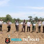 Dukung Swasembada Pangan, Polres Lampung Utara Gelar Penanaman Jagung Serentak Kuartal IV