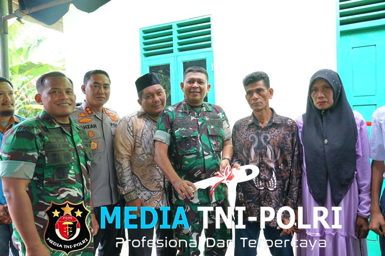 Persemian dan Penyerahan Kunci Rumah Tidak Layak Huni di Desa Blang Marjon Kecamatan Syamtalira Bayu