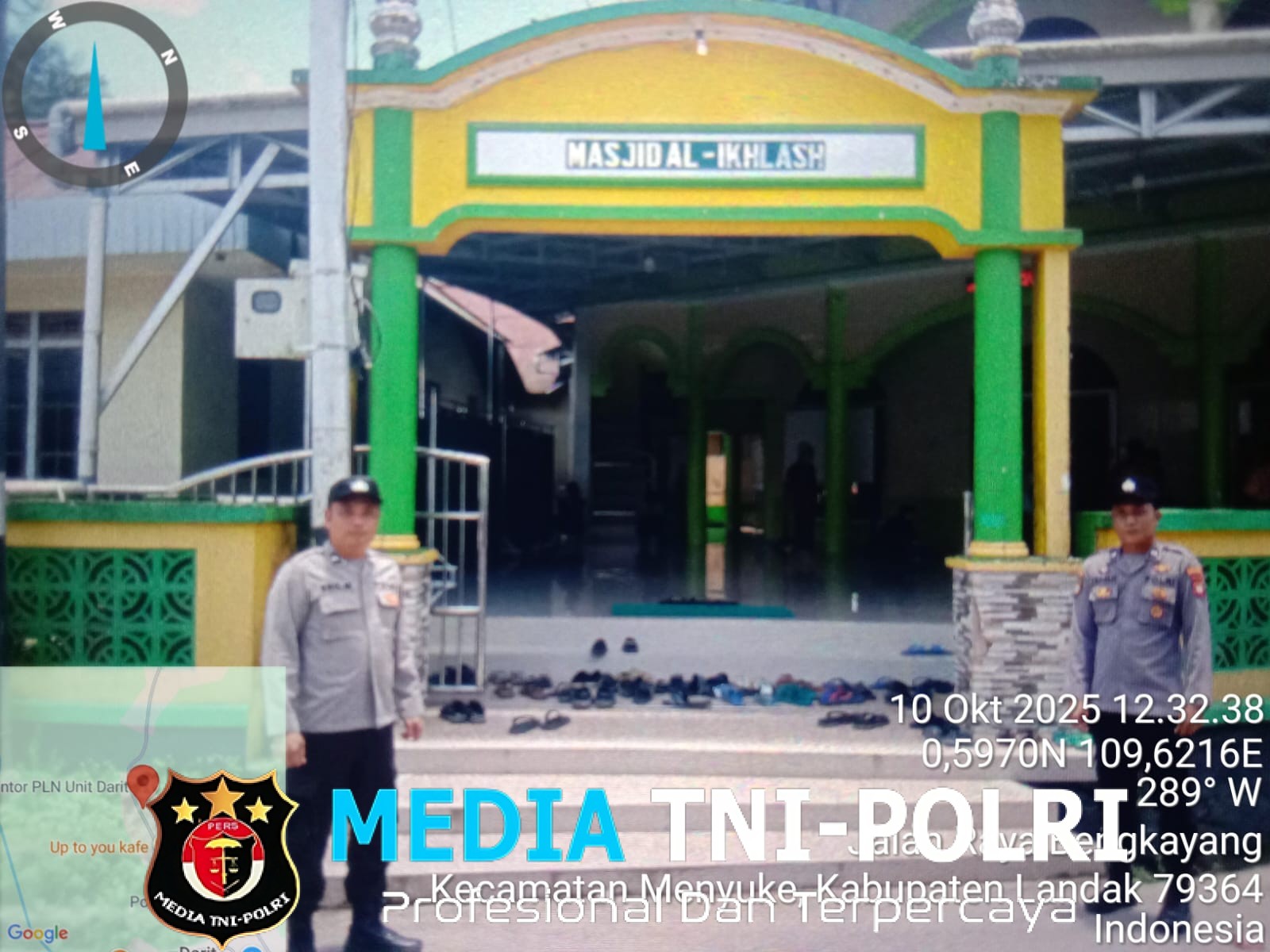 Polsek Menyuke Berikan Pengamanan Kepada Warga yang Melaksanakan Sholat Jum’at