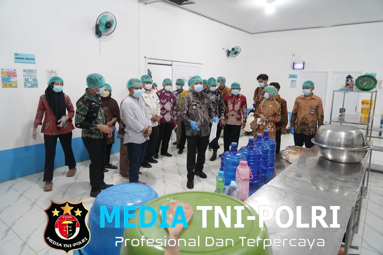 SPPG di Kecamatan Pardasuka Dan Ambarawa Dikunjungi Bupati Riyanto Pamungkas Dan Wakil Bupati Umi Laila