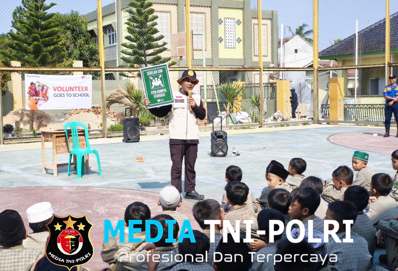 Rumah Zakat Lampung Gelar Simulasi Gempa Bumi dan Kebakaran di SDIT Ar Rahman Jatimulyo