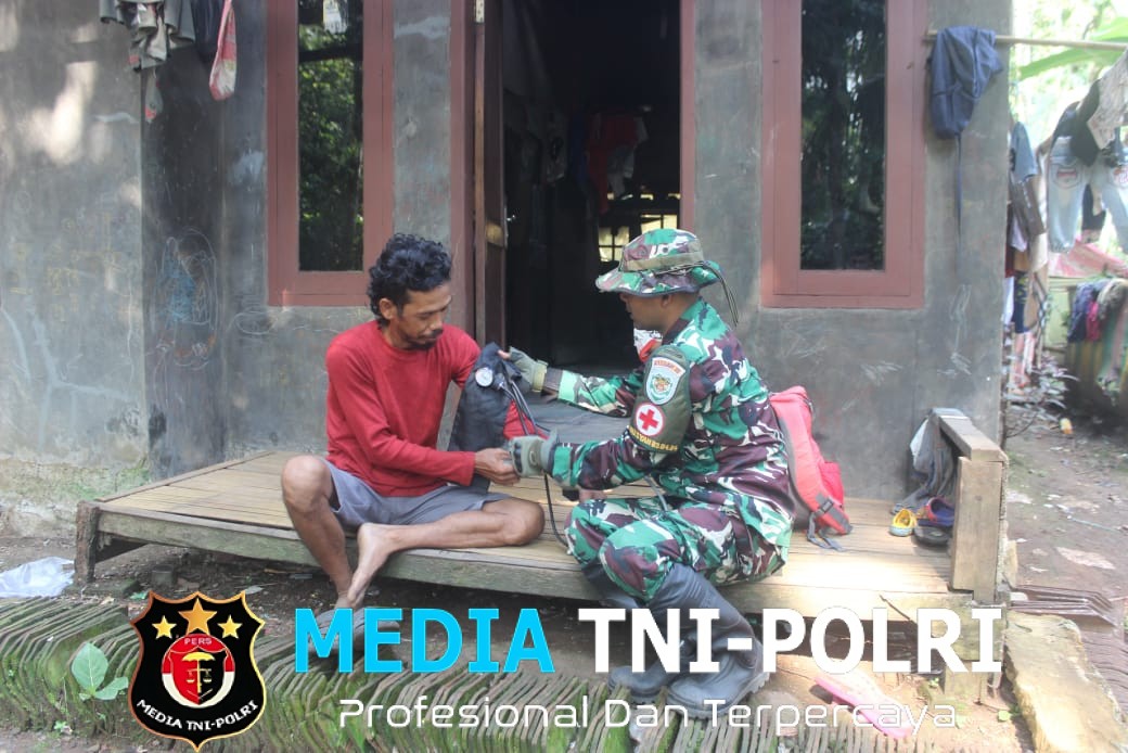 Satgas TMMD ke-126 Kodim 0601/Pandeglang Gelar Pemeriksaan Kesehatan Gratis untuk Warga Desa