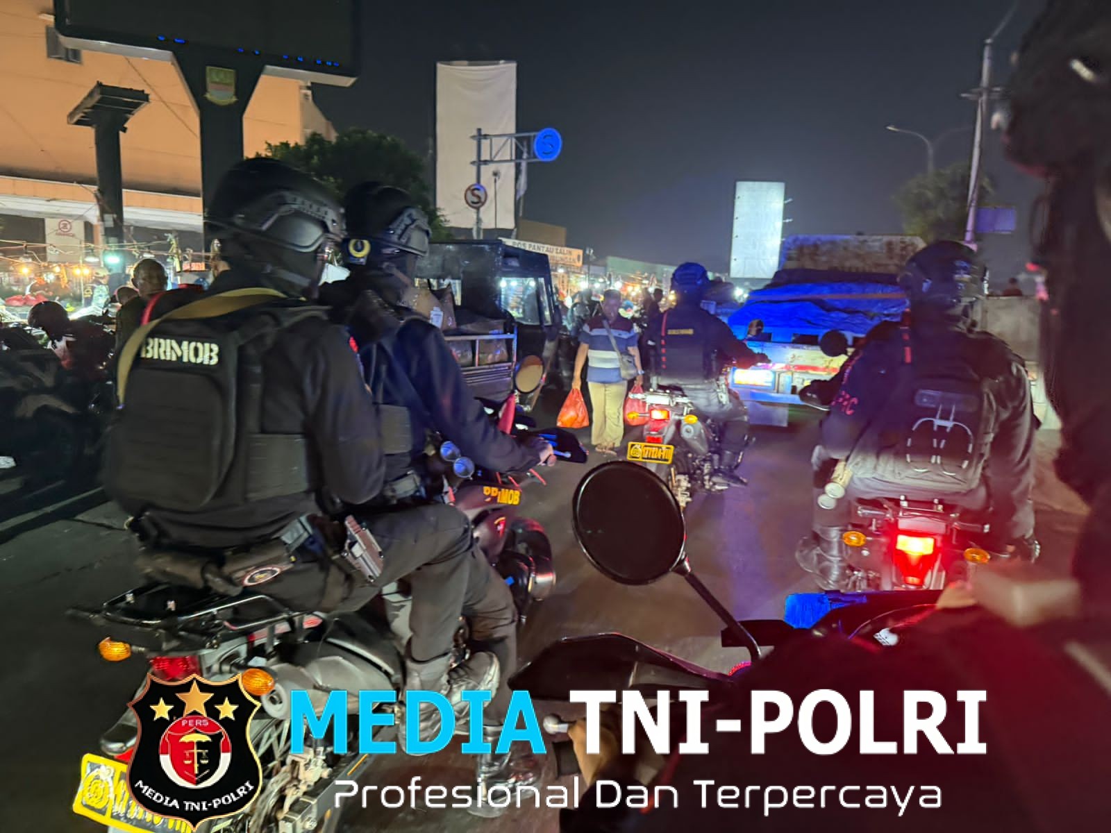 Brimob Gelar Patroli Malam di Kabupaten Bekasi, Warga Bisa Tidur Nyenyak