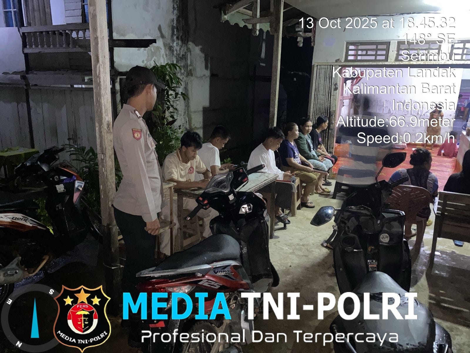 Cegah Gangguan Kamtibmas, Polsek Air Besar Intensifkan Patroli Malam di Wilayah Hukum Landak