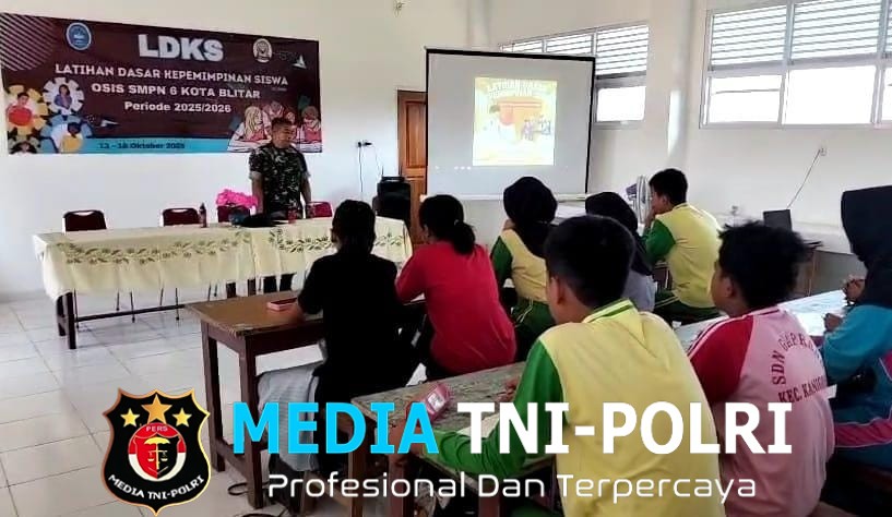Danramil Sananwetan Beri Pembekalan Bela Negara pada Peserta LDKS SMPN 6 Kota Blitar