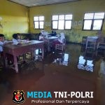 Banjir Rob di Kecamatan Teluk Sampit, SDN Kunjung Lampuyang Terendam Banjir