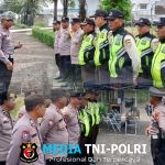 Polsek Cikarang Selatan Gelar Apel Pengamanan Pemberangkatan Masa Buruh ke Botanical Garden Jababeka