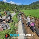 Satgas TMMD ke-126 Kodim 0818/Malang-Batu Bangun Saluran Irigasi di Dusun Krajan II, Lebakharjo untuk Tingkatkan Produktivitas Pertanian