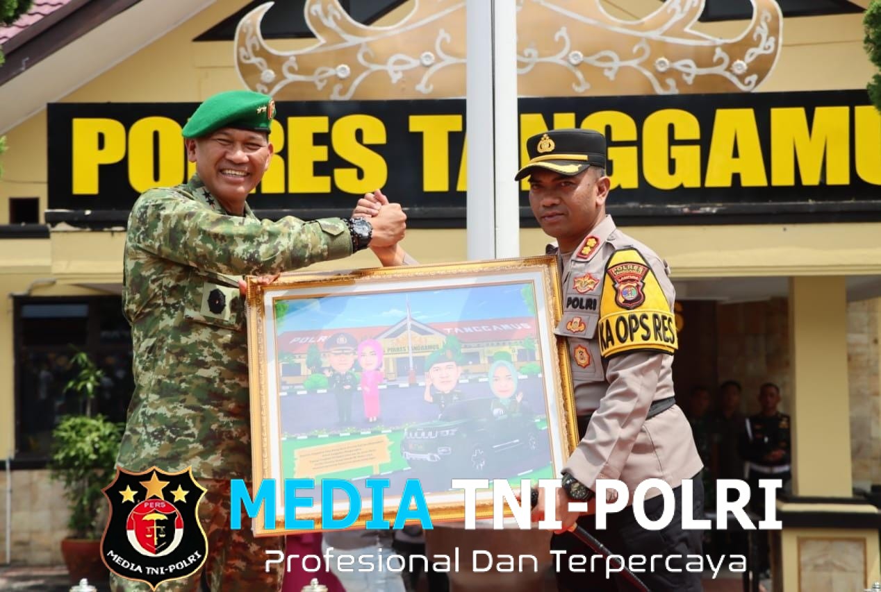Pangdam XXI/Radin Inten Mayjen TNI Kristomei Sianturi Kunjungi Polres Tanggamus, Tekankan Soliditas TNI-Polri