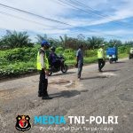 Unit Gakkum Sat Lantas Polres Simalungun Tangani Laka Lantas Maut, Dua Orang Tewas Akibat Jalan Berlubang