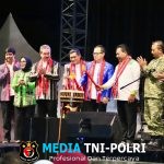Wamendagri Bima Arya Buka Festival Benteng Victoria Tahun 2025 di Kota Ambon