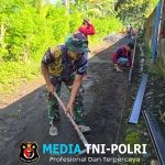 Satgas TMMD ke-126 Kodim 0818/Malang-Batu dan Warga Lebakharjo Gotong Royong Siapkan Lahan Pengecoran Cangkul Jadi Simbol Kemanunggalan TNI-Rakyat