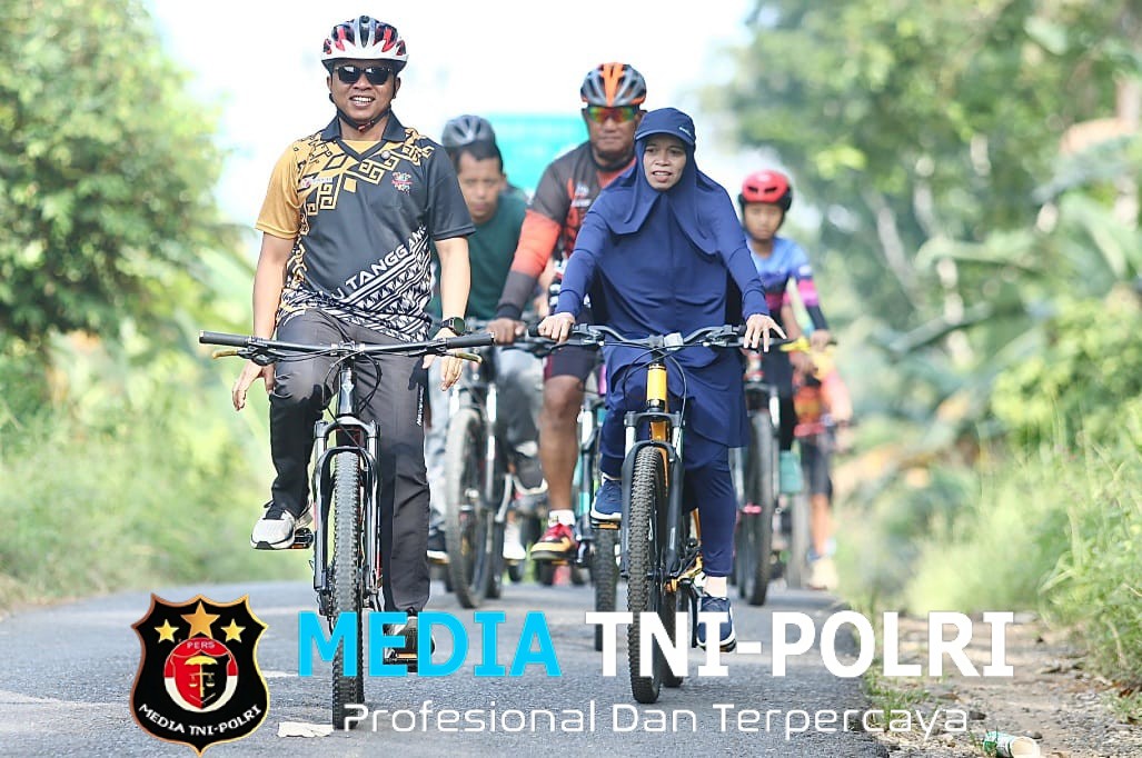 Kembangkan Desa Wisata Kampung Tapis Lugusari, Pemkab Pringsewu & FEB Unila Gelar Gowes Charity