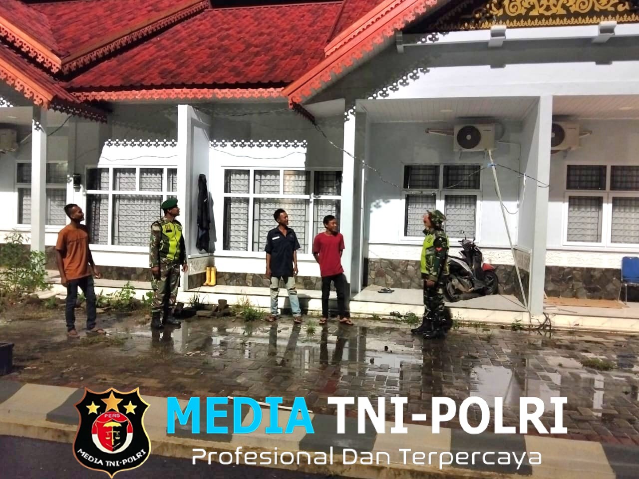 Koramil Laksanakan Patroli, Wujudkan Keamanan dan Ketertiban di Paya Bakong