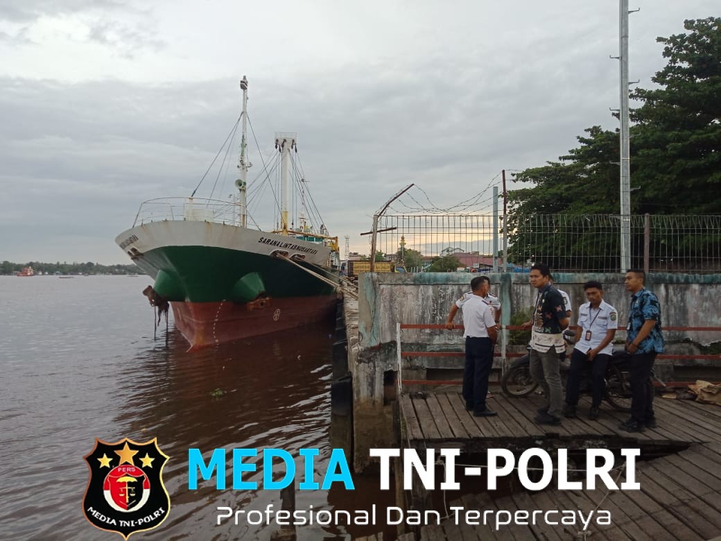 Terjatuh dari Kapal Feri Penyeberangan Sampit-Seranau, Seorang Bocah Meninggal Dunia
