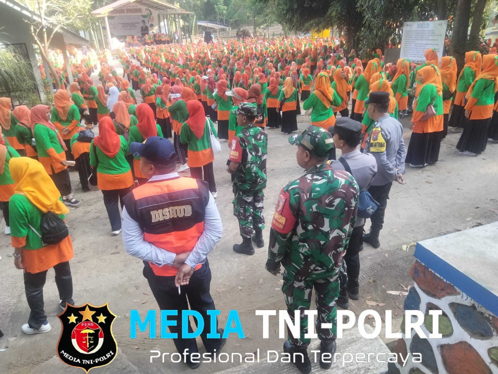 Turen Gelorakan Semangat Nasionalisme Kirab Panji NU Libatkan 500 Peserta, Danramil Turen Turut Mengawal