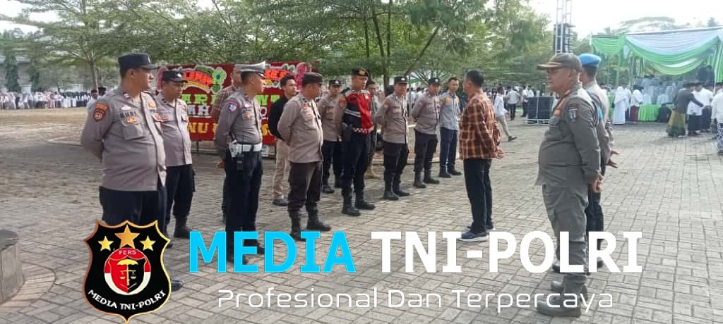 Polres Pringsewu Amankan Jalannya Upacara Peringatan Hari Santri Nasional 2025