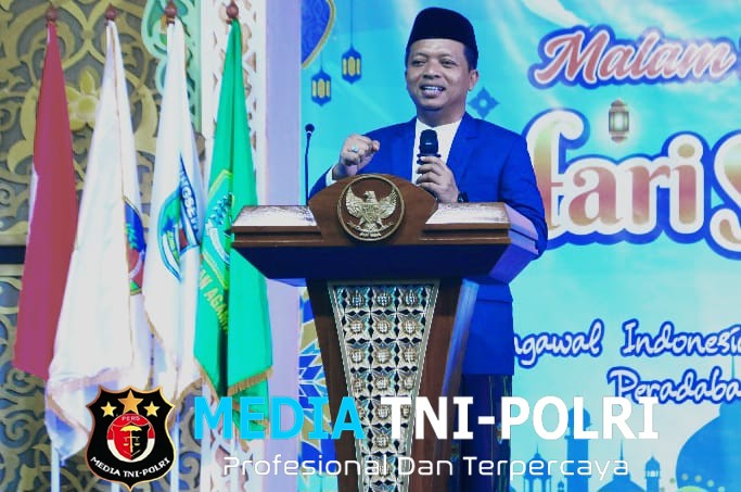 Bupati Pringsewu Riyanto Pamungkas Hadiri Malam Puncak Peringatan Hari Santri Nasional 2025