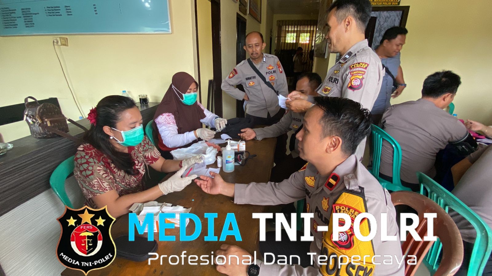 Personel Polsek Mempawah Hulu Melaksanakan Cek Kesehatan oleh Pihak Puskesmas Karangan