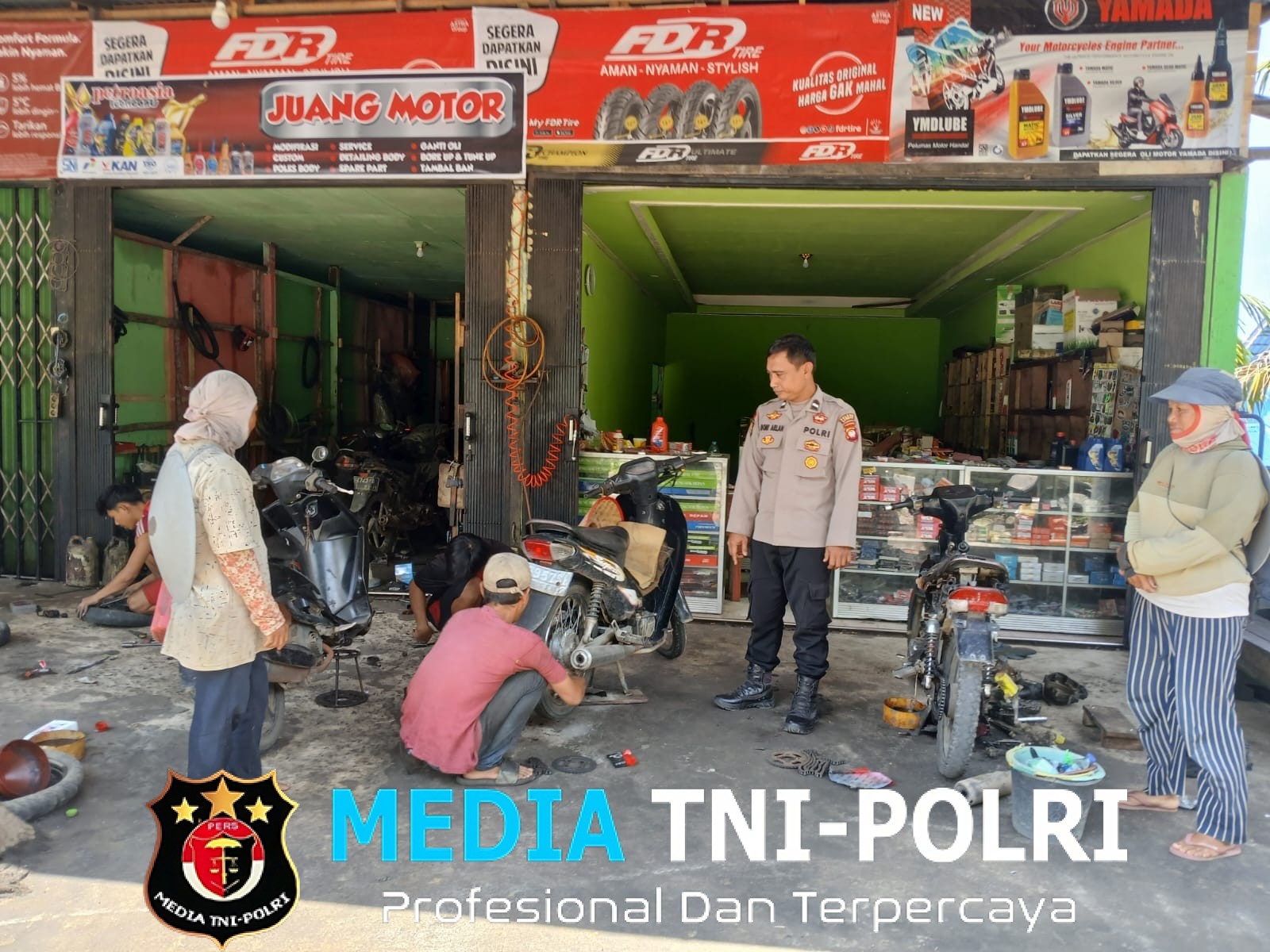 Sambang Bengkel, Polsek Mandor Tegaskan Larangan Modifikasi Knalpot Brong
