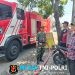 Aksi Sigap Babinsa Koramil 0830/11 Rungkut Tanggulangi Kebakaran di Warung Milik Warga