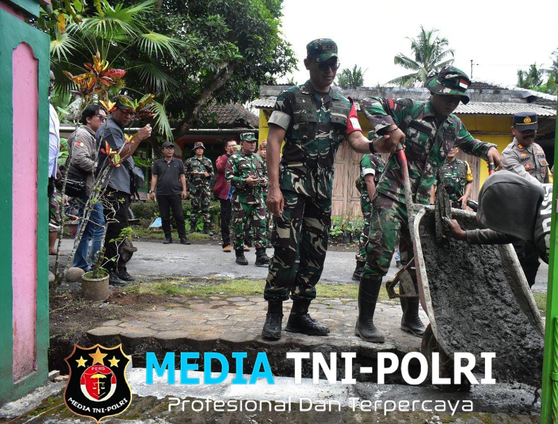 Dansatgas TMMD ke-126 Tinjau Langsung Pekerjaan Drainase di Dusun Krajan