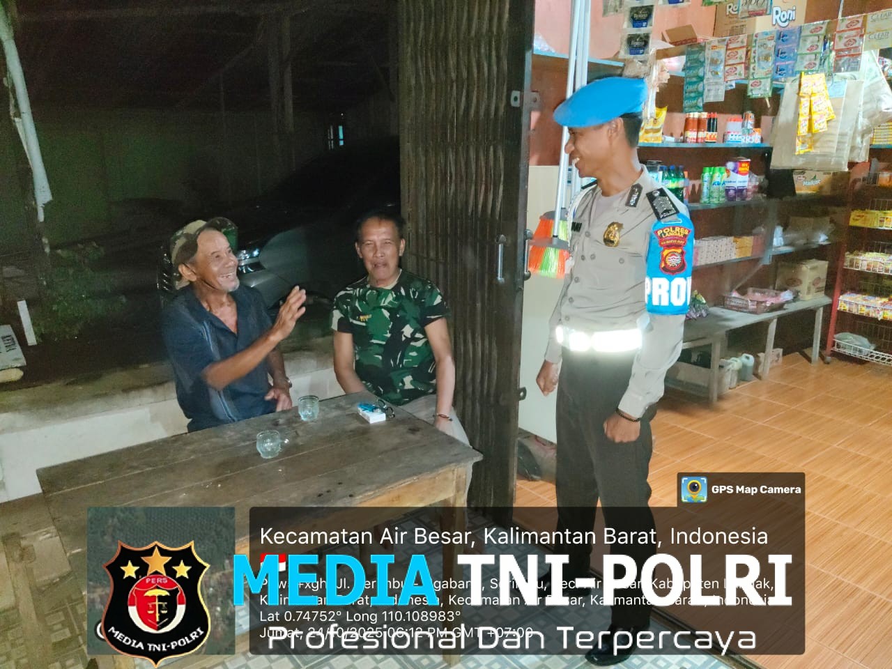 Patroli Malam, Polisi Himbau Warga Waspada Cegah Pencurian di Kecamatan Air Besar