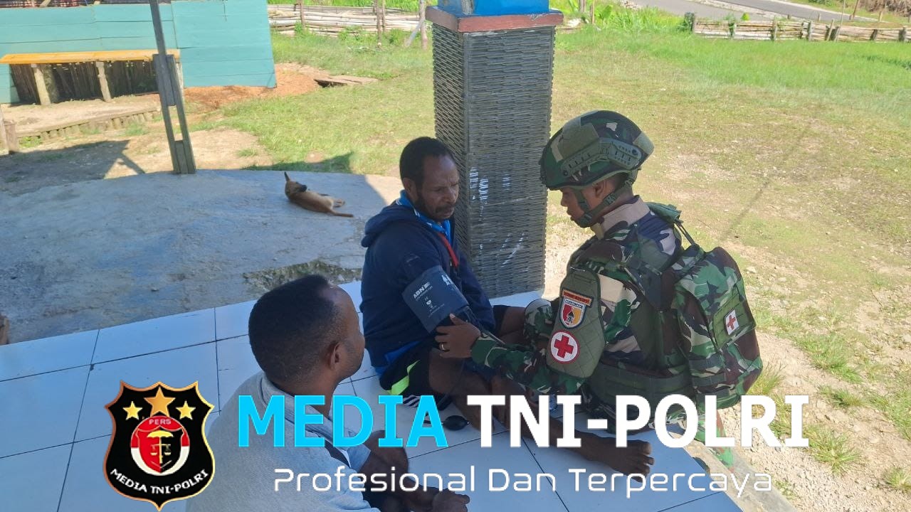 Kesehatan Masyarakat Adalah Prioritas Utama, Satgas Yonif 521/DY Melaksanakan Pelayanan Gratis Warga yang Datang Berobat ke Pos TNI