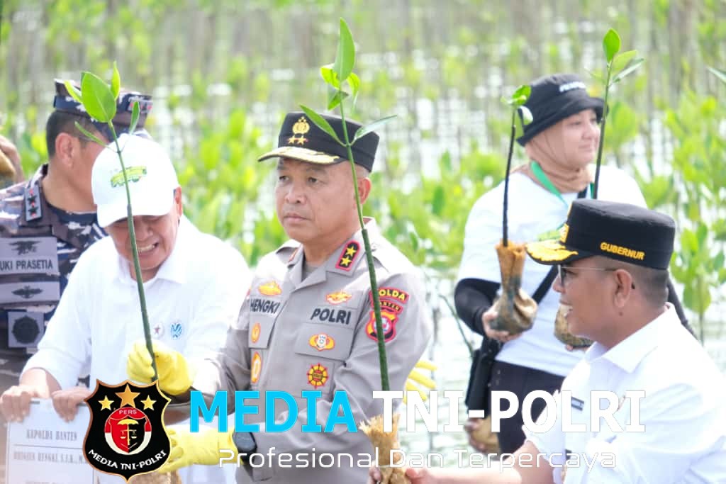 Kapolda Banten Dampingi Wakil Presiden RI dalam Kegiatan Perlindungan dan Pengelolaan Ekosistem Mangrove di Kabupaten Tangerang