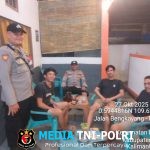 Polsek Menyuke Laksanakan Patroli Di Malam Hari Jaga Kamtibmas