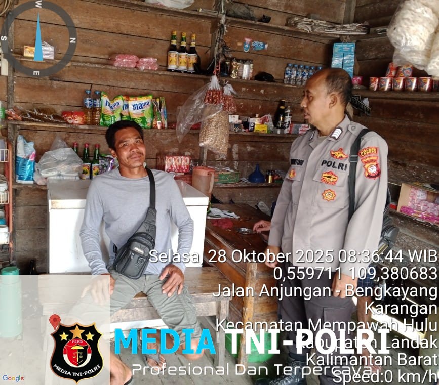 Sambangi Warga Bripka Riswantoro Sampaikan Pesan Kamtibmas