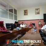 Desak Kesetaraan Status PPPK dan Beasiswa PIP, Guru Madrasah Lamongan Minta Dukungan DPRD Lamongan Fraksi PDI-P