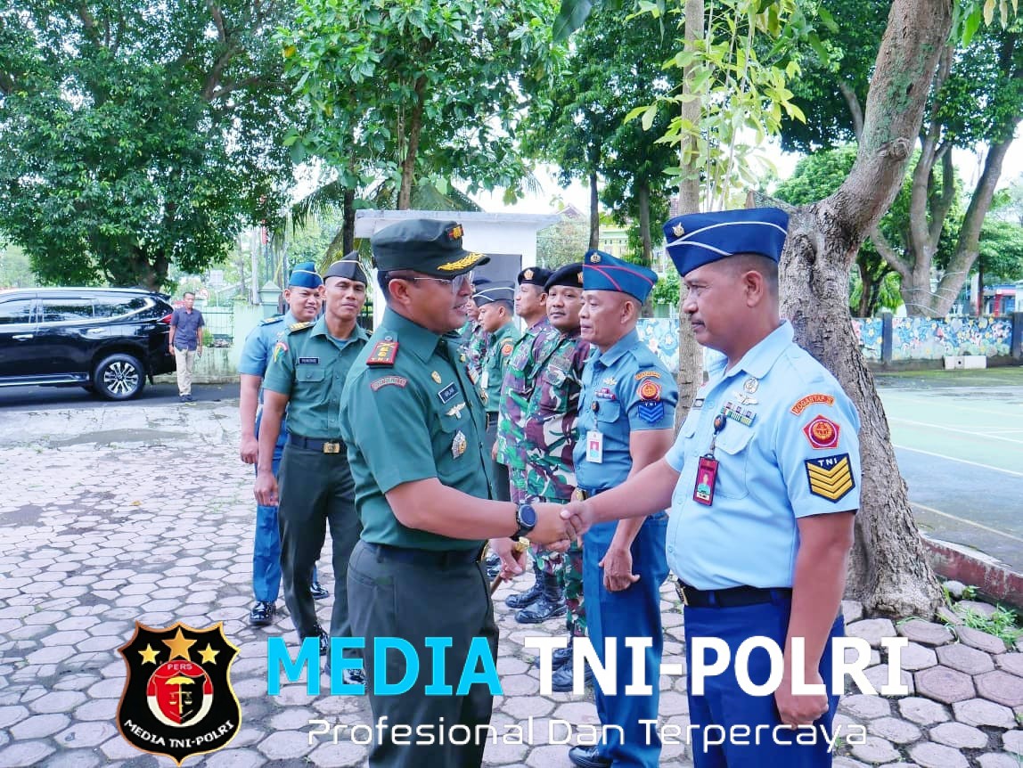 Komandan Kodim 0808/Blitar Memberikan Pengarahan Kepada Sub Kogartab 0808/Blitar
