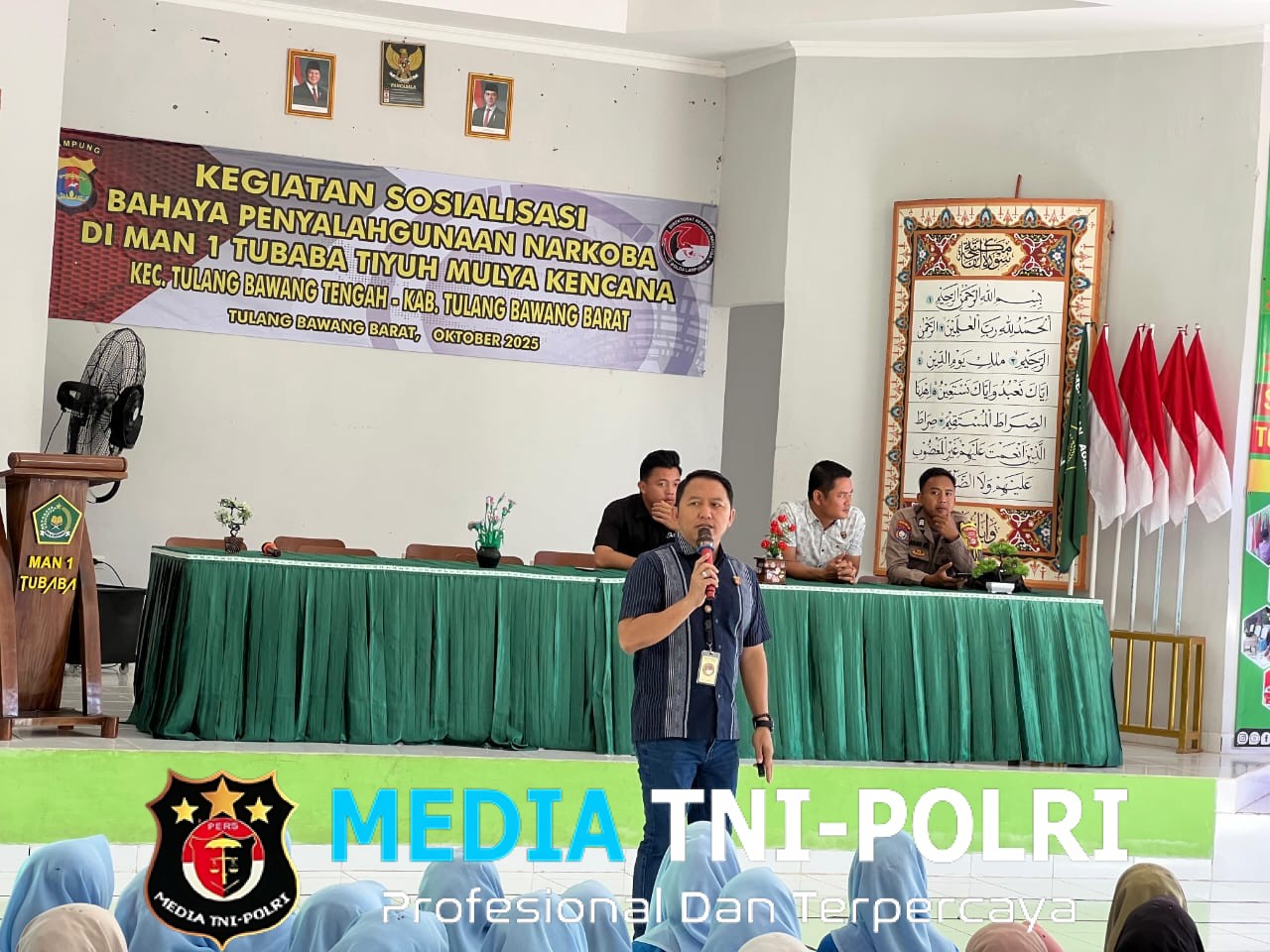 Satresnarkoba Polres Tulang Bawang Barat Dampingi Tim Direktorat Reserse Narkoba penyuluhan tentang Bahaya Penyalahgunaan Narkoba