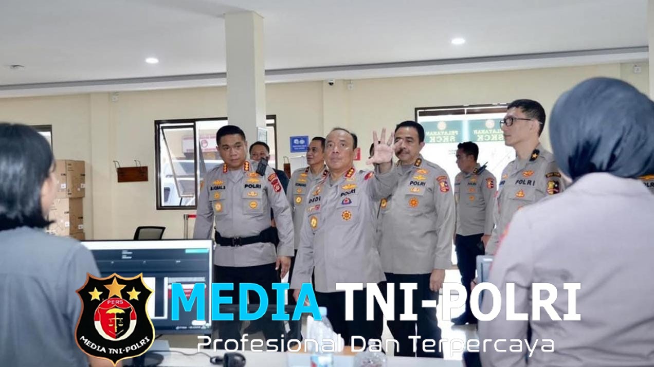 Wakapolri Tinjau Pamapta Polresta Denpasar, Pastikan Kesiapan dan Profesionalisme Personel dalam Memberikan Pelayanan