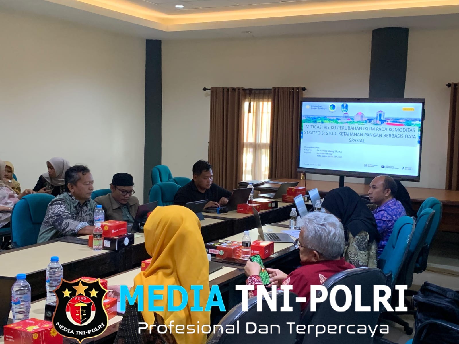 Peneliti Fakultas Ketahanan Pangan Unesa dan Brida Jatim Kaji Mitigasi Perubahan Iklim pada Komoditas Strategis Jatim Berbasis Data Spasial